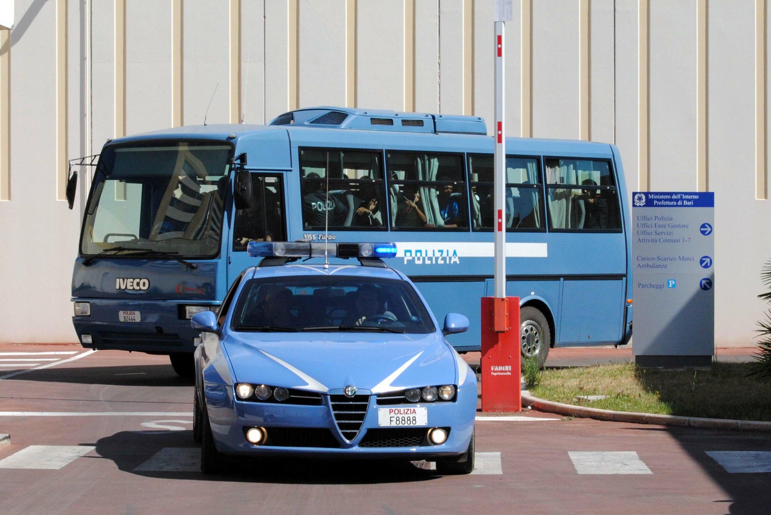 Trentino, non accettava la separazione ed uccide la sua ex compagna: femminicidio a Valfloriana