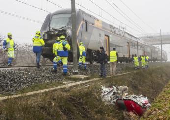 Bologna, cadavere sui binari: traffico treni fermo sulla linea Adriatica. Ipotesi di suicidio