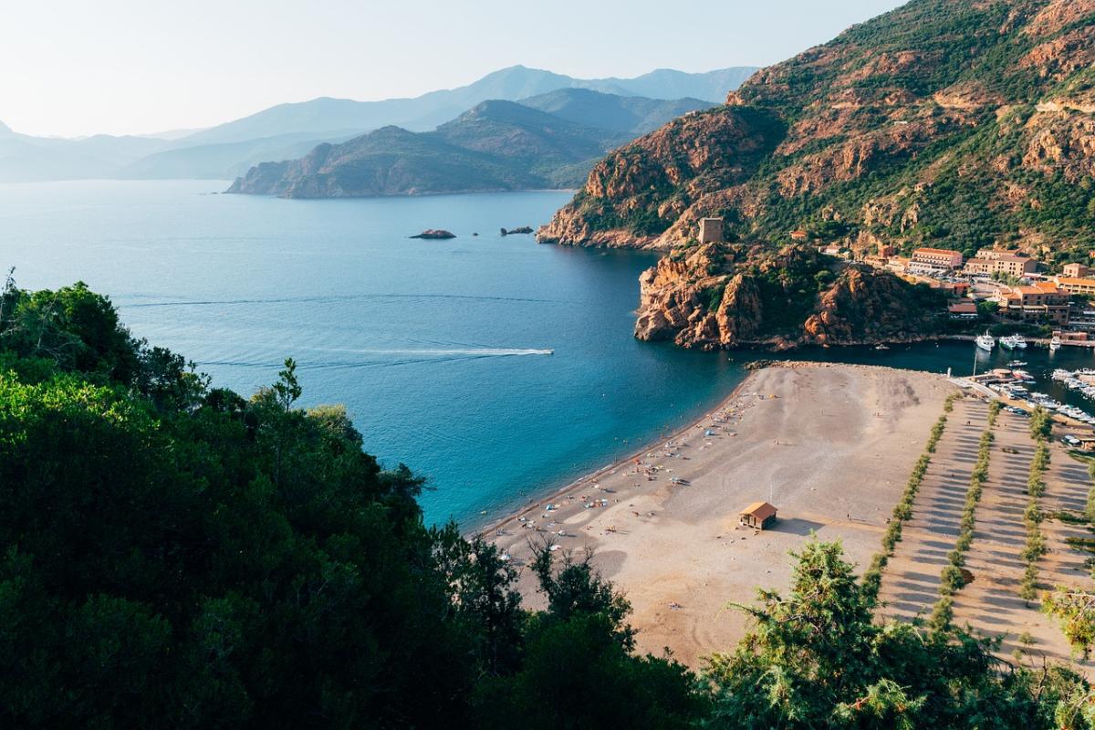 Quali sono le migliori spiagge della Corsica: l’elenco delle più belle