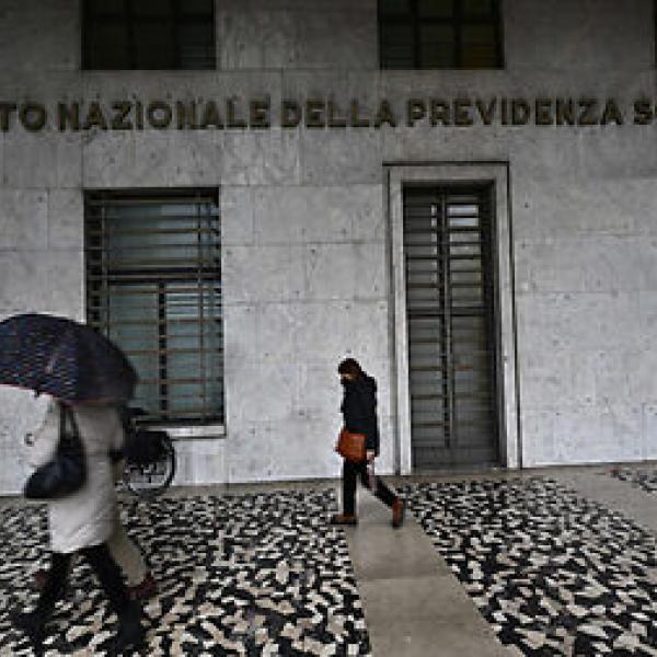 Crediti Inps, meno tempo a commercianti, artigiani e professionisti per la compensazione F24 dal 1° gennaio 2024