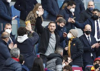 Totti si schiera dalla parte di Candela e va contro Mourinho