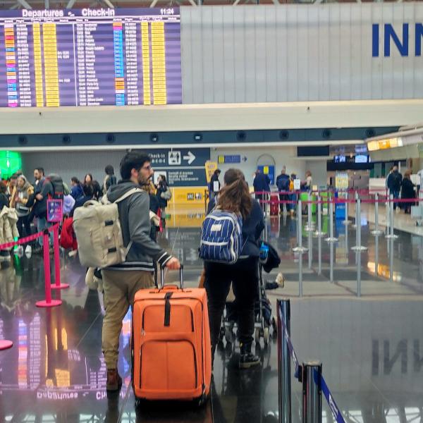 Aeroporti italiani, nuovo record di passeggeri: 197 milioni nel 2023