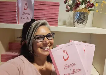 Katia Ferrazza, libro sul sesso: “E’ più che altro un manuale magico sulla sessualità”