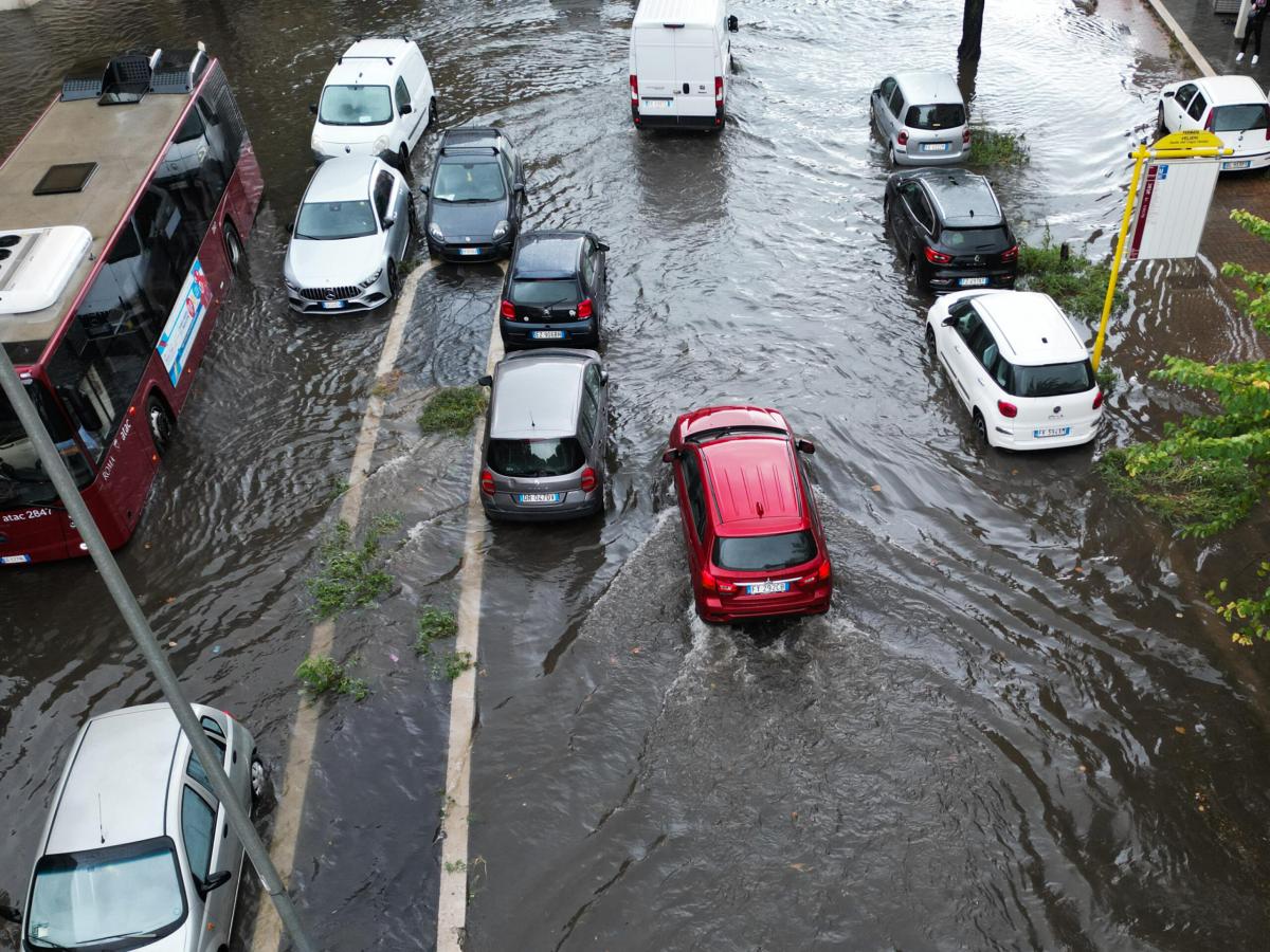 Maltempo, allerta arancione oggi su Emilia Romagna, Liguria e Toscana