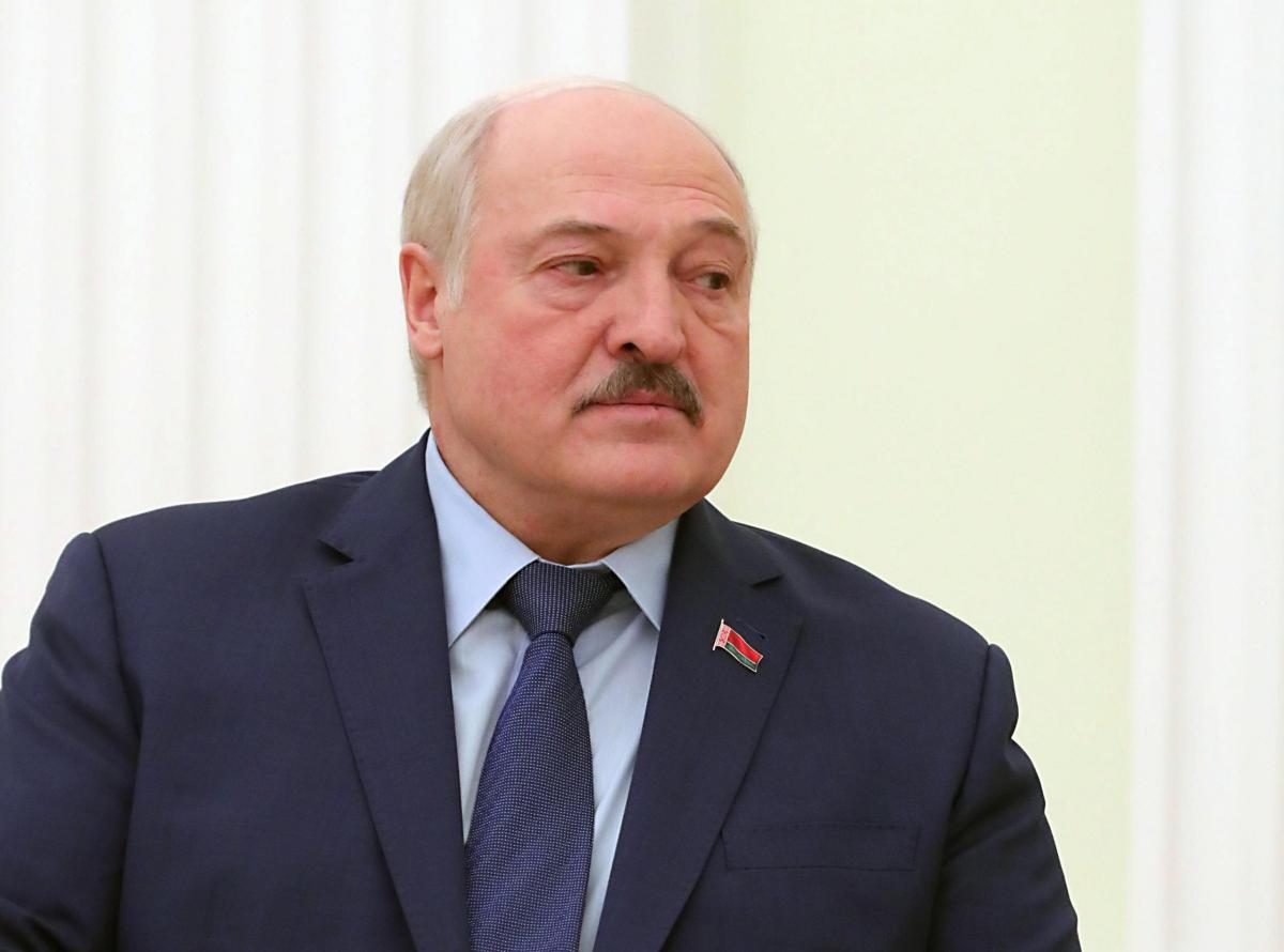 Ucraina, Lukashenko contro Nato e Ue: “L’Occidente minaccia uso del…