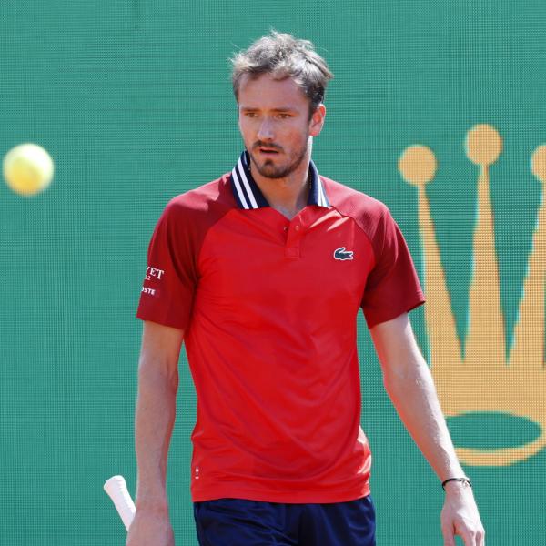 Monte-Carlo Masters, Medvedev eliminato: perde la testa con l’arbitro. Sorride Sinner