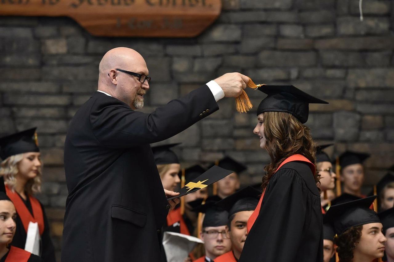 Pensione, riscatto della laurea per disoccupati: guida completa