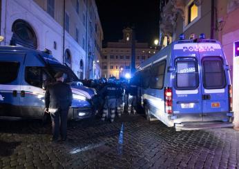 Roma, incidente durante la notte del 1° gennaio: ventisettenne muore dopo l’impatto contro un albero