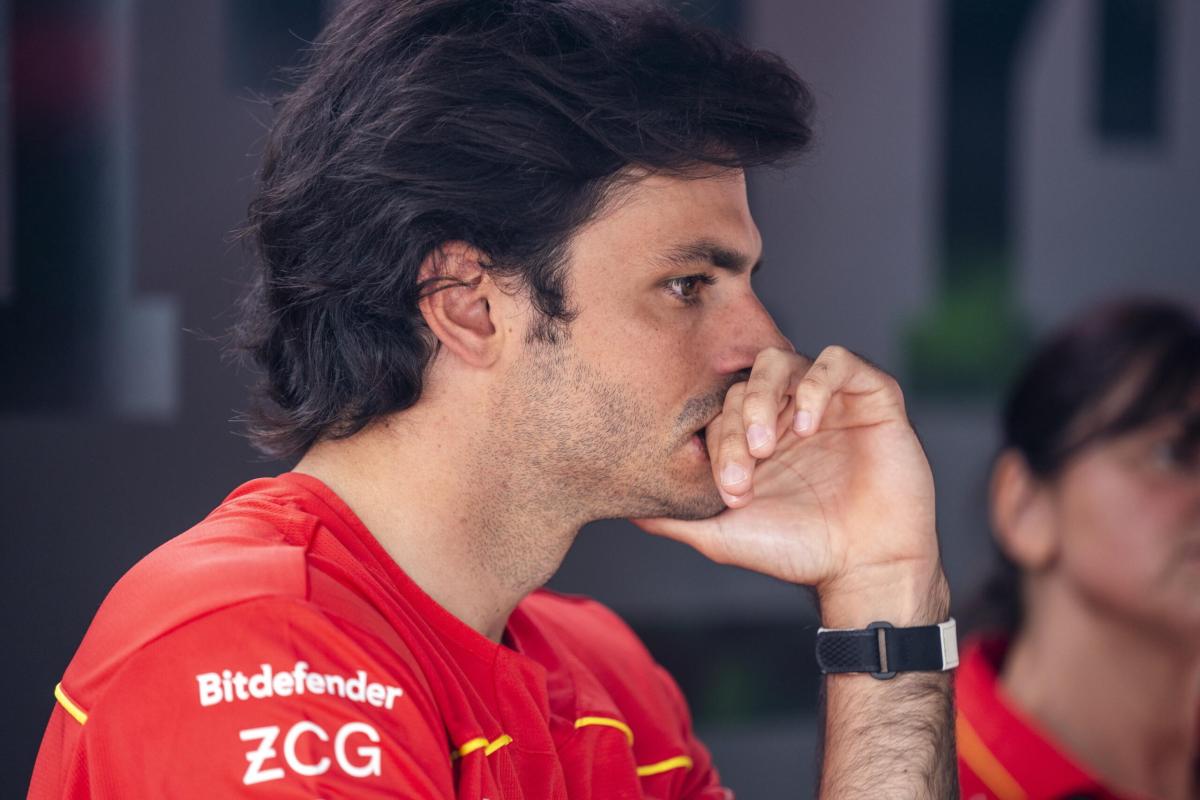 Futuro Sainz, spunta l’offerta di un’altra scuderia: i dettagli