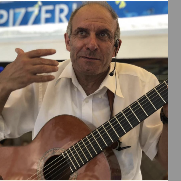 Chi è Guido Lauritano, il maestro di chitarra scomparso il 30 luglio da Casalnuovo (Napoli)?