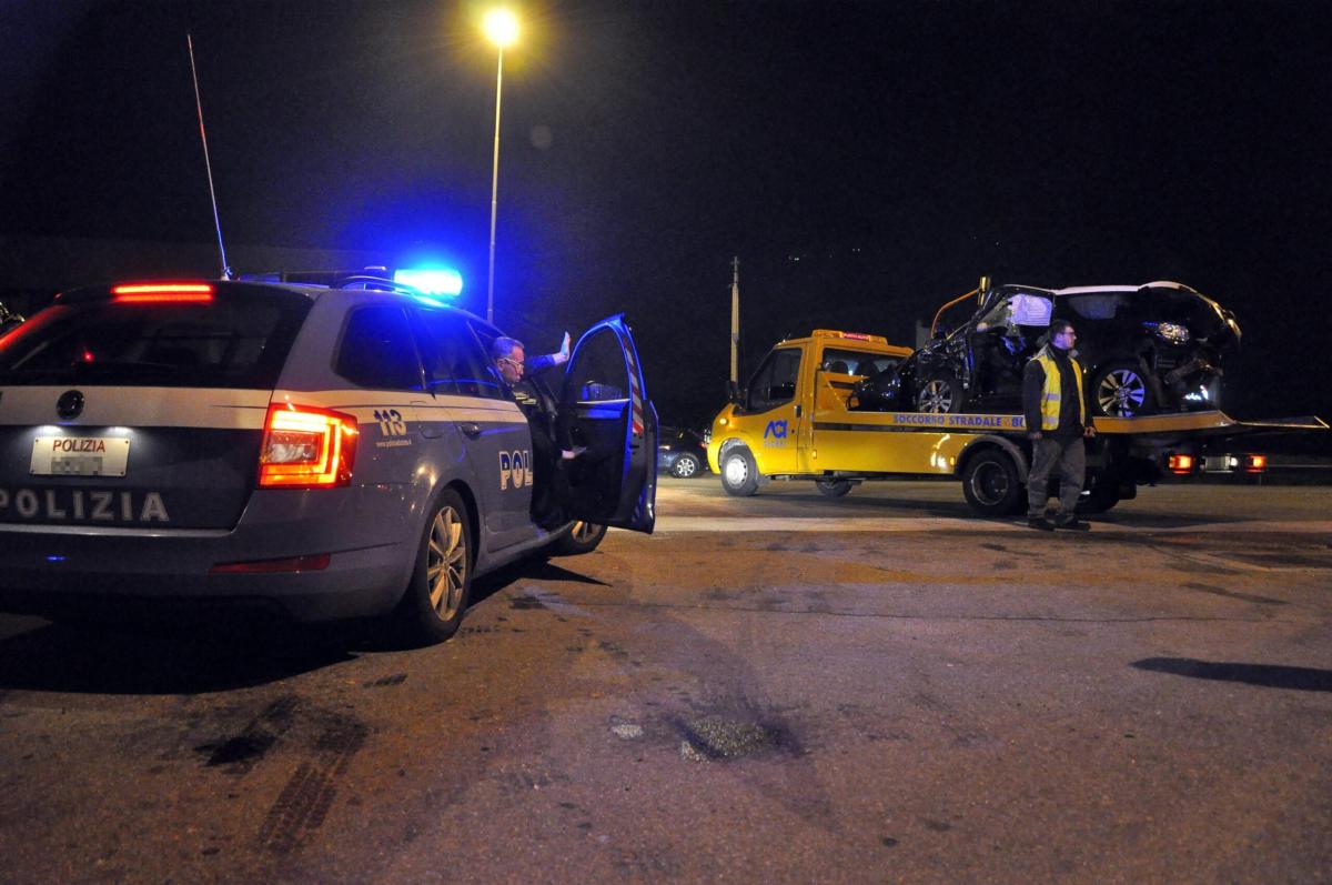 Cagliari, grosso incidente al Poetto causa sei feriti, di cui due g…