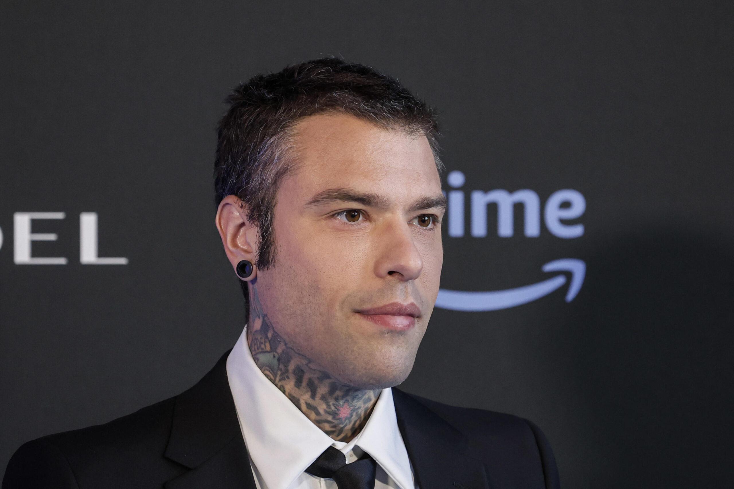 Fedez, risonanza di controllo ad un anno dalla notizia del tumore: le sue condizioni