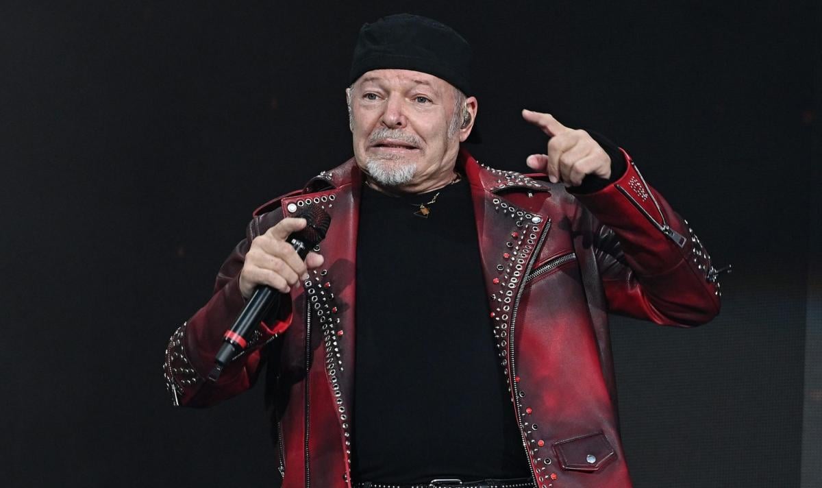 Vasco Rossi tour 2023, l’annuncio: “A giugno ci vediamo di sicuro n…