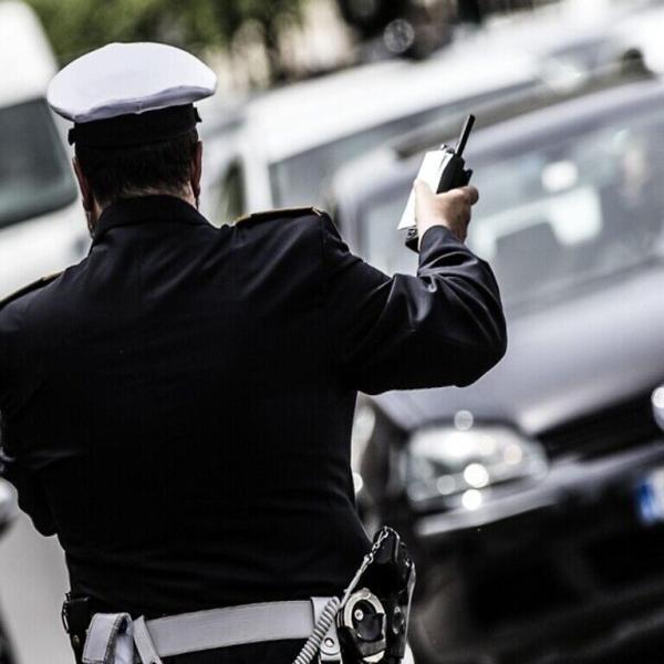 Concorso pubblico per 6 istruttori di vigilanza Napoli: bando, requisiti e domanda 2024