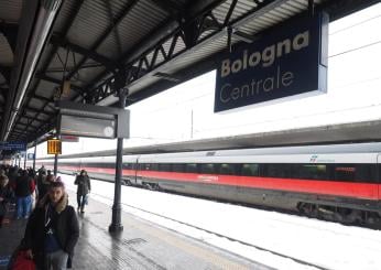 Bologna-Venezia, treni sospesi tra Castelmaggiore e S.Pietro in Casale: investito un operaio sui binari, ritardi e cancellazioni