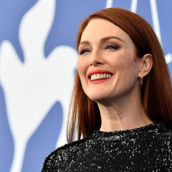 Venezia 2022, Julianne Moore sarà la presidente di giuria