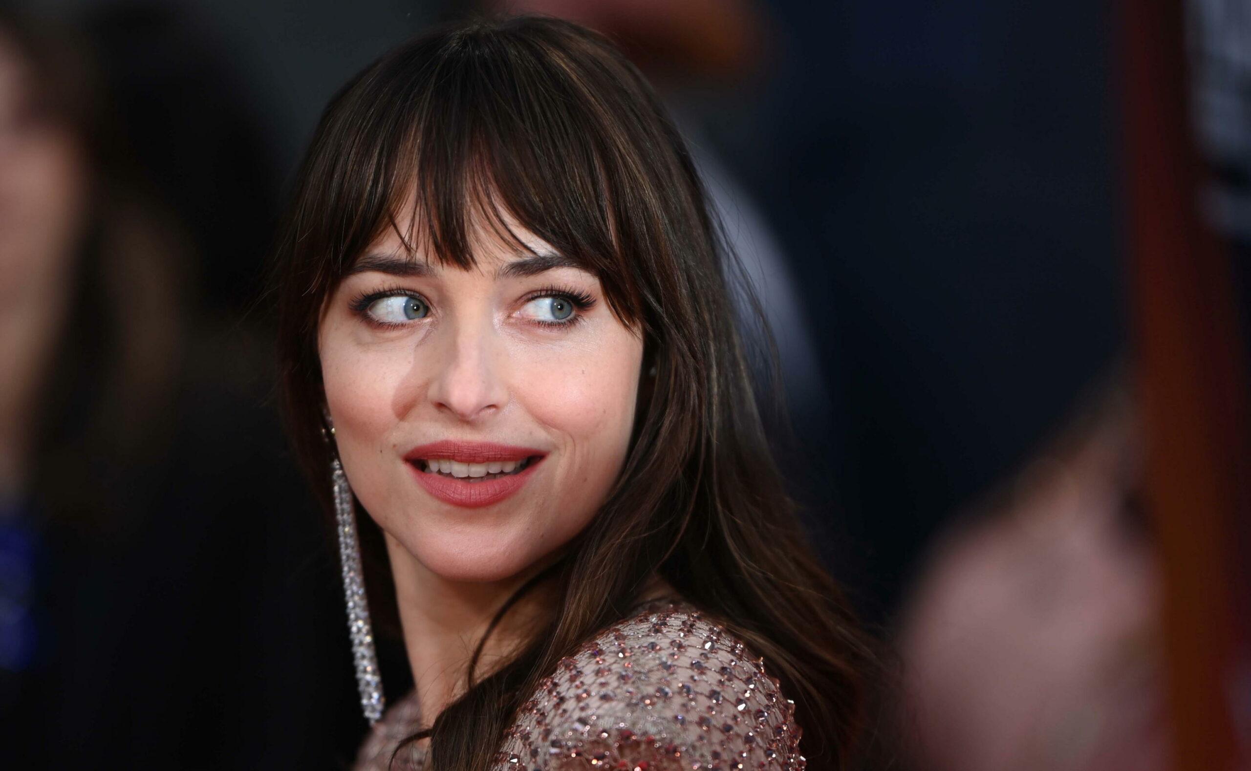 Quando esce “Madame Web”? Il cast nel trailer del nuovo film: da Dakota Johnson a Sydney Sweeney 