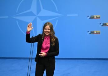 Islanda, la Prima Ministra Jakobsdóttir partecipa allo sciopero delle donne: “Oggi non lavorerò”