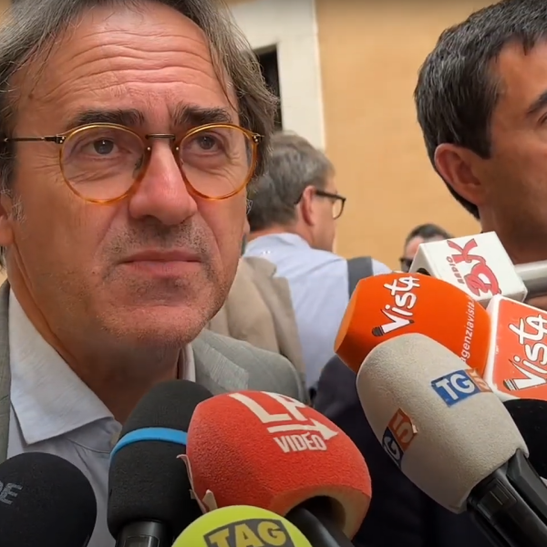 Elezioni Europee 2024, Bonelli e Fratoianni (AVS): “In Europa andremo in due gruppi ma siamo pronti a votare insieme”| VIDEO