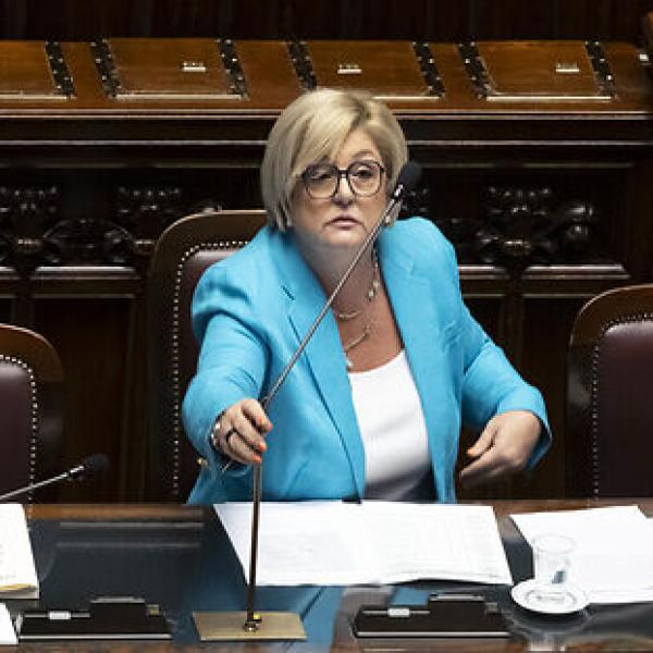 Voucher lavoro occasionale alberghiero e ristorazione compatibile con indennità disoccupazione: ultime novità dal ministero Lavoro