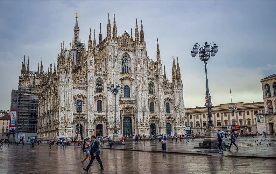 Milano, premiate con l’onorificenza al Merito le figure chiave nella lotta alla pandemia