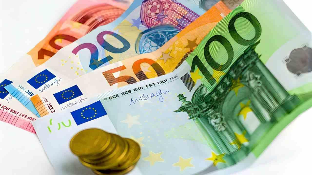 Hai più di 65 anni? Ti spettano tutti questi bonus, sconti e agevolazioni