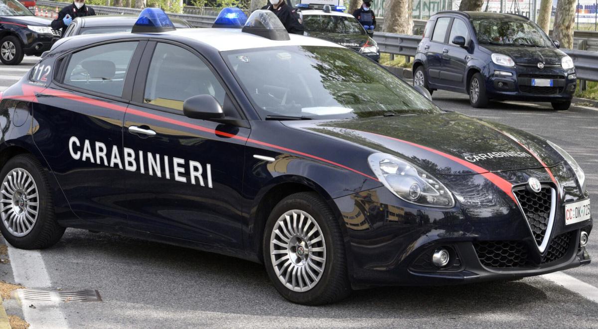 Brescia, trafitto da una freccia di balestra: giallo sul cadavere t…