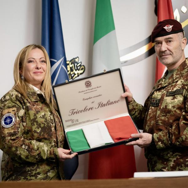 Meloni in visita in Iraq, la premier incontra il contingente italiano e il primo ministro iracheno