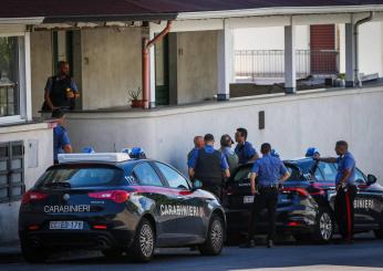 San Sebastiano al Vesuvio rapina in una sala scommesse: arrestati padre e figlio 14enne