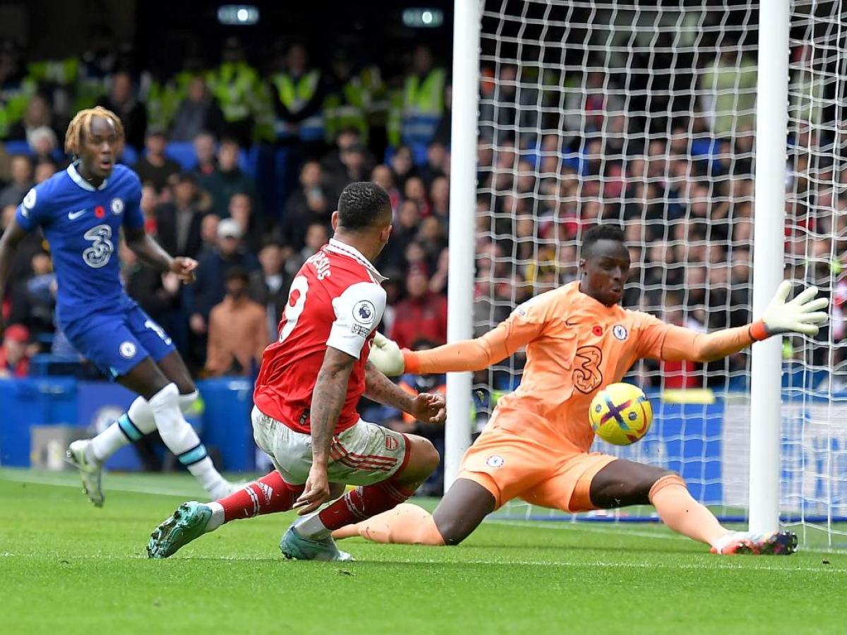 Chelsea-Arsenal 0-1: Gunners in vetta solitaria