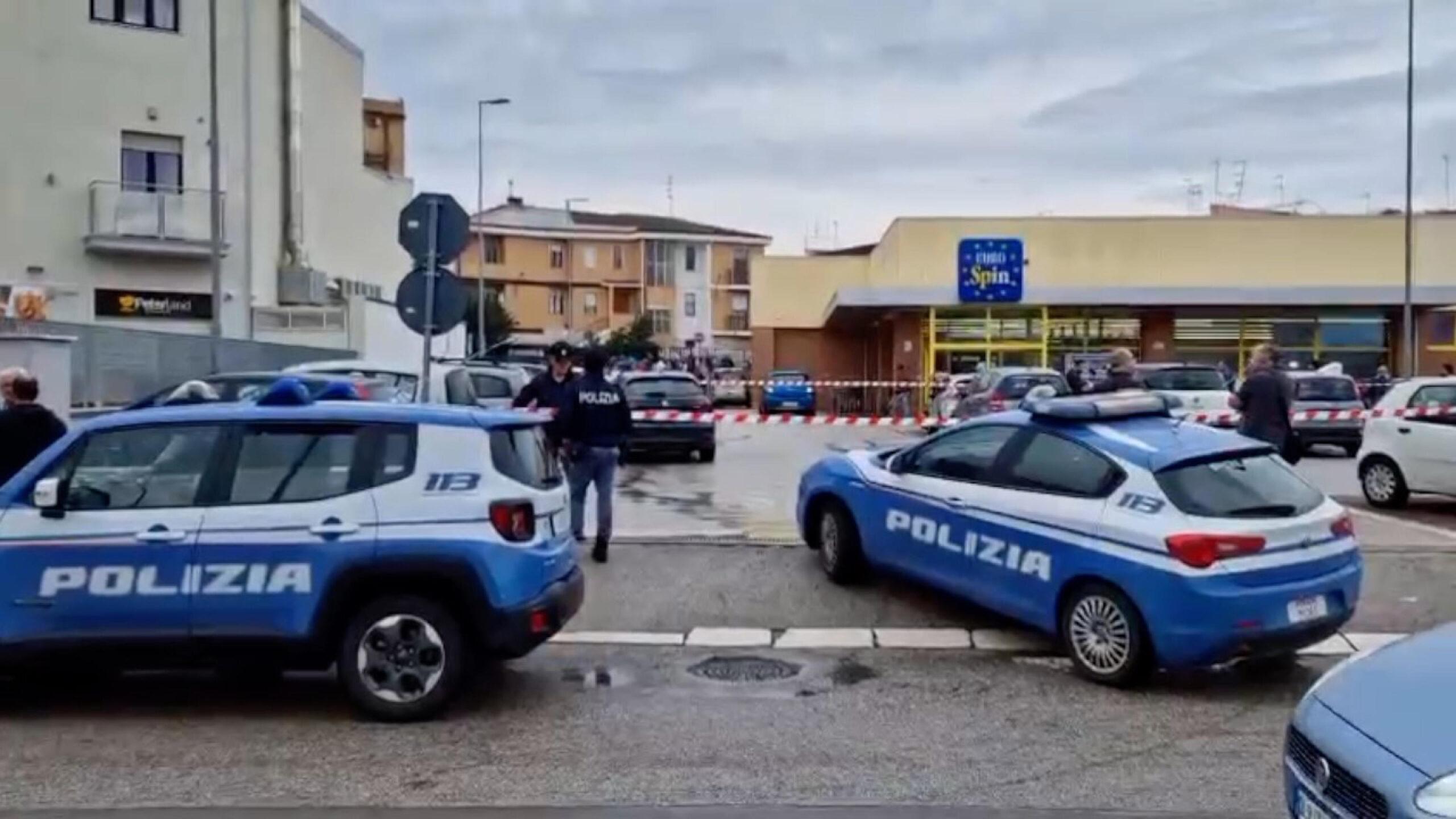 Chi era Celeste Palmieri, la 56enne uccisa dal marito a San Severo: lutto cittadino nel giorno dei funerali. Una fiaccolata per “dire basta”