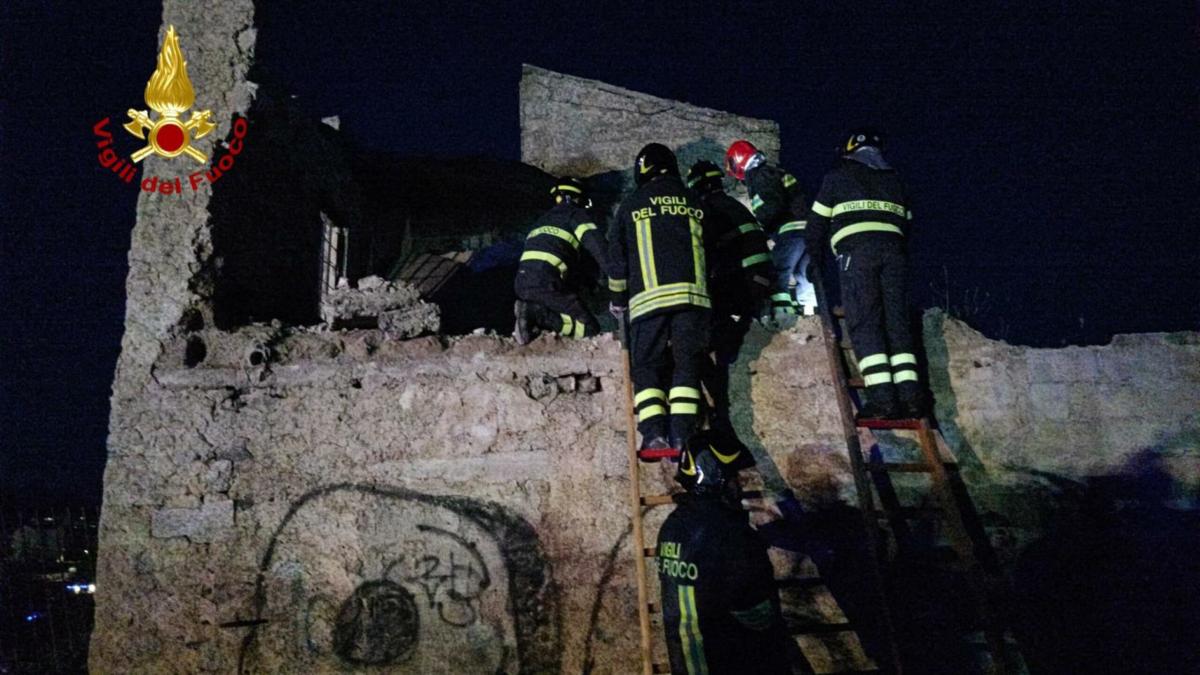 Nuoro, inchiesta della Procura sulla morte di Ethan e Patrick, travolti dal crollo del solaio di una casa diroccata