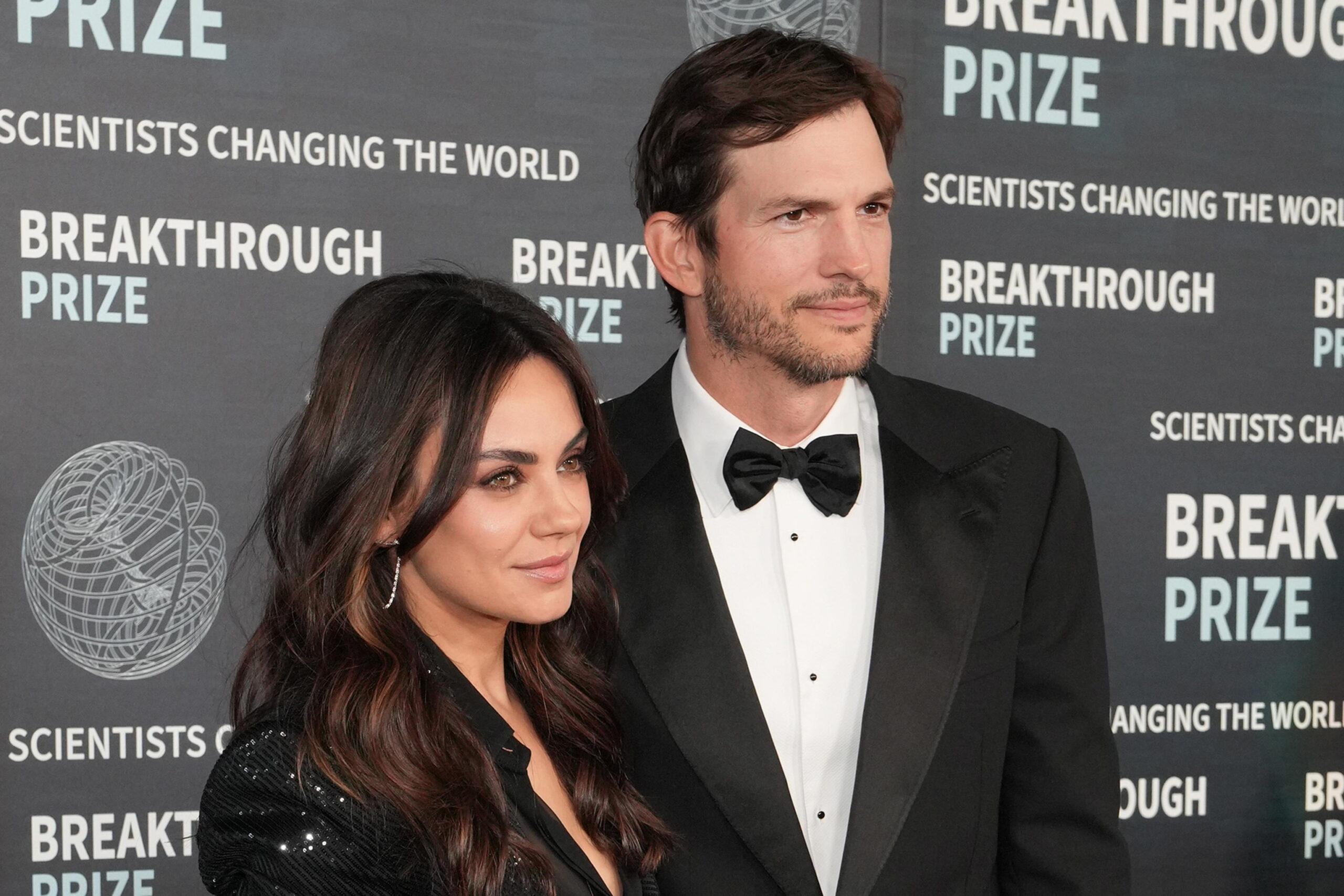 Mila Kunis e Ashton Kutcher si scusano dopo la polemica sulle lettere per Danny Masterson, l’attore accusato di stupro | VIDEO