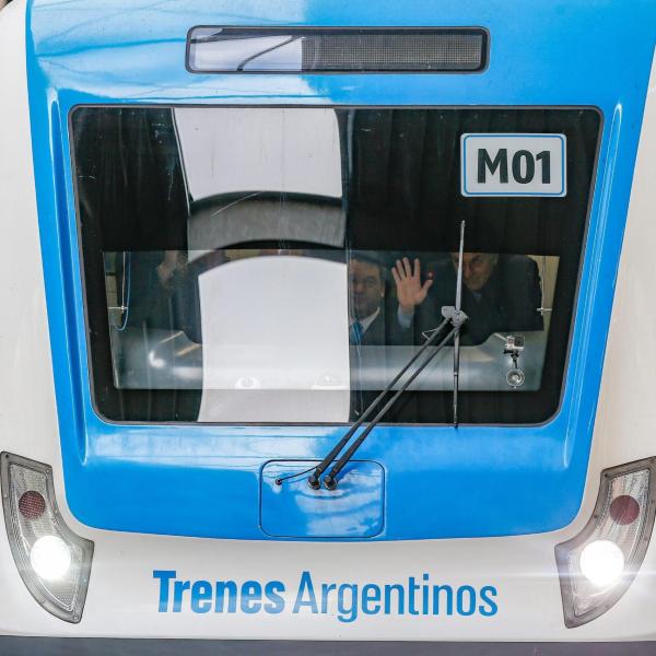 Argentina, treno deraglia a Buenos Aires: 60 feriti, traffico ferroviario in tilt| VIDEO