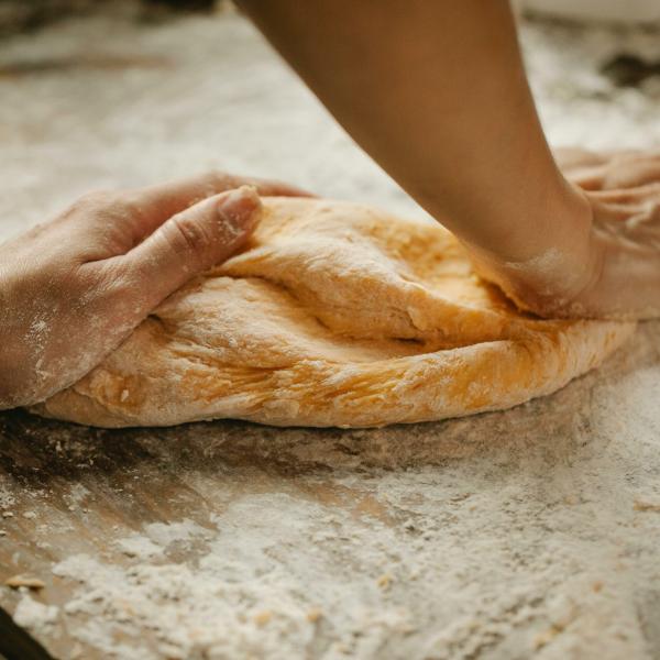 Sfiziosa e irresistibile: ecco la ricetta originale della focaccia di Recco