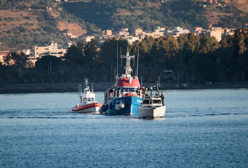 Migranti, la Commissione Ue presenta il Piano d’Azione per fronteggiare crisi Mediterraneo