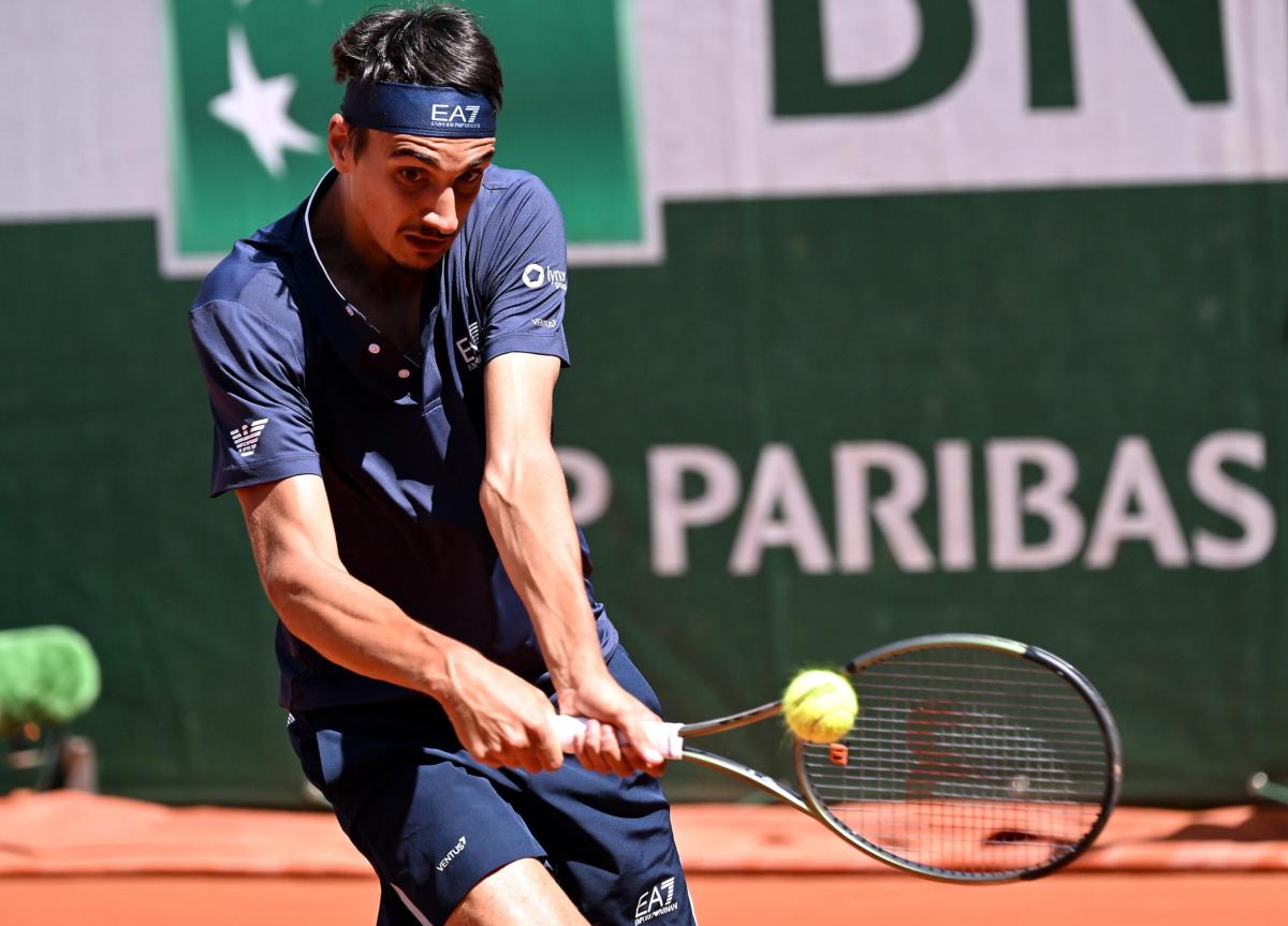 Roland Garros, Sonego crolla con Khachanov: “Non ne avevo più”