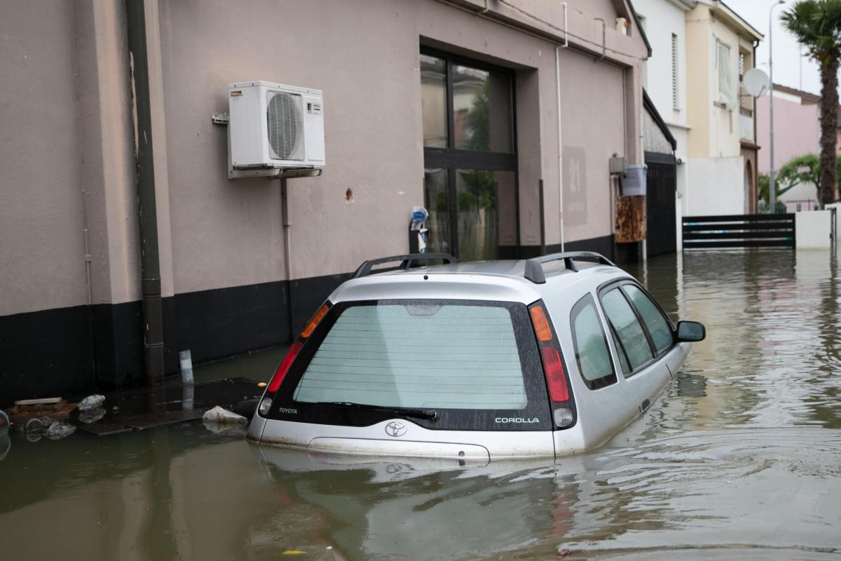 Alluvione Emilia-Romagna, sale la conta delle vittime: trovato un c…