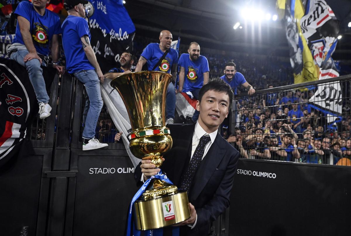 Inter, la lettera di addio di Zhang: “Chiedo a Oaktree di amare questo club”