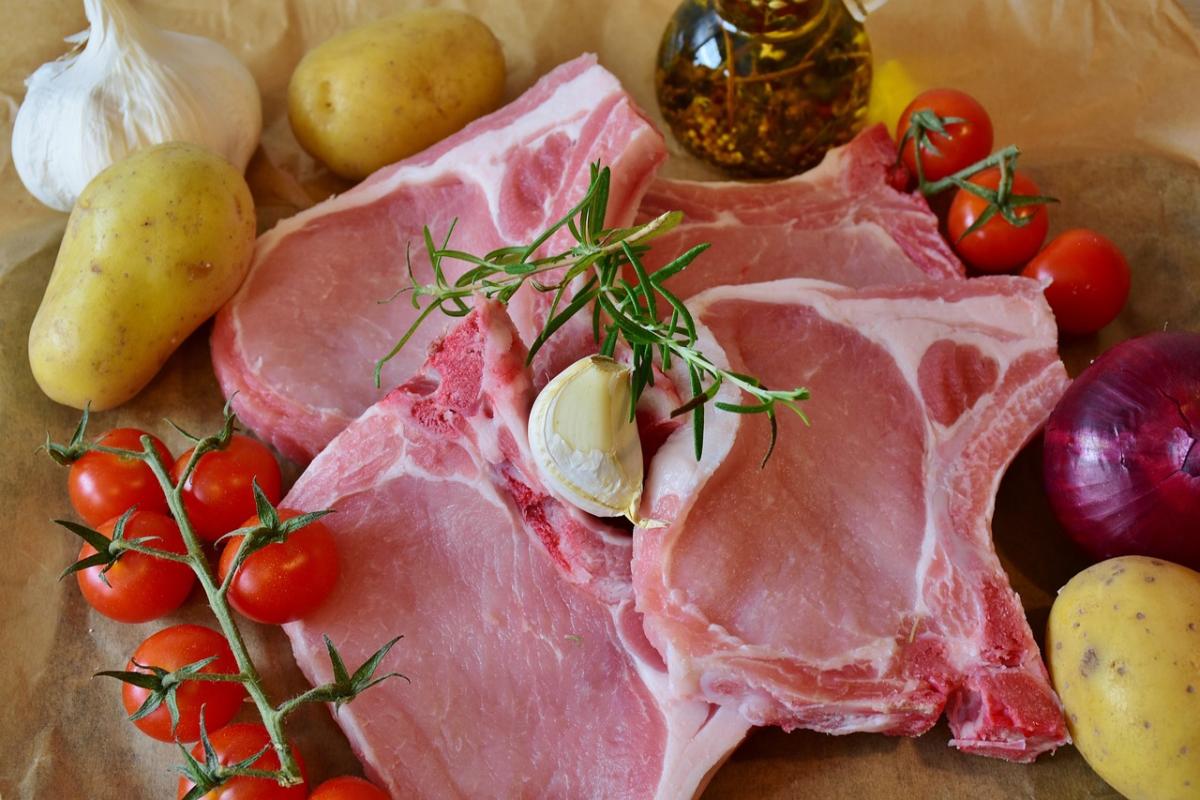 Come cucinare le braciole di maiale: ricette per tutti i gusti