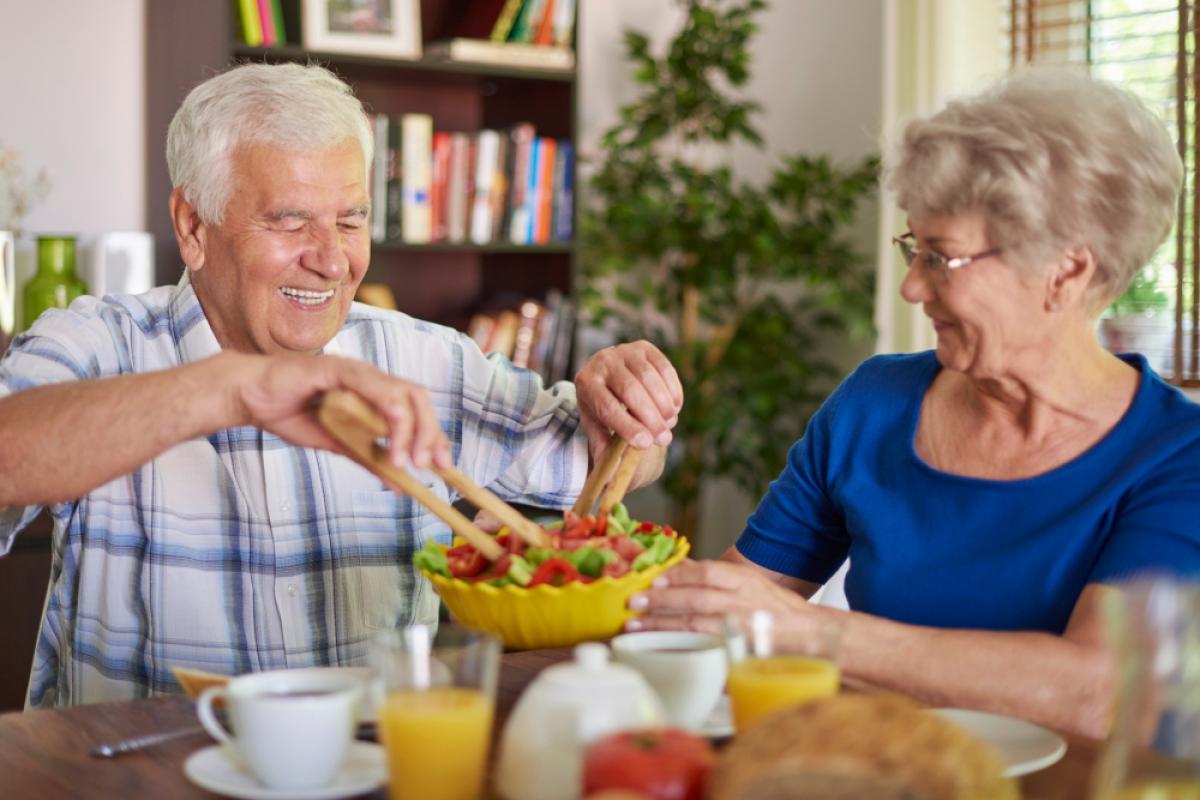 Quali sono i 5 cibi della longevità da mangiare tutti i giorni? Lo …