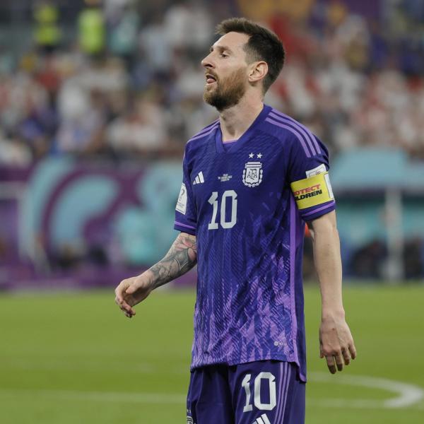 Rigore sbagliato Messi: dal mondiale alla Champions, i precedenti | Video