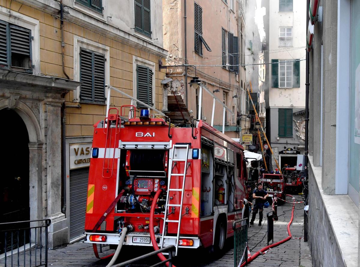 Sanremo, via Corradi invasa da un odore terrificante: si indaga sul…