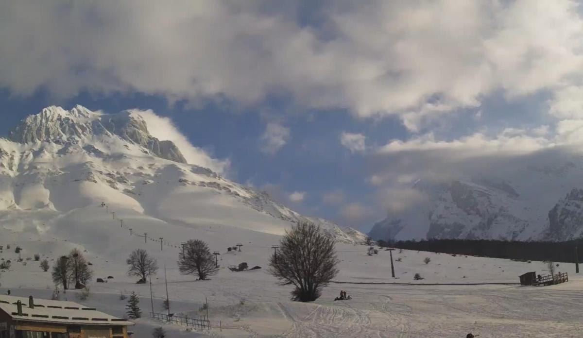 Due morti in montagna, precipitati mentre stavano scalando il Gran …