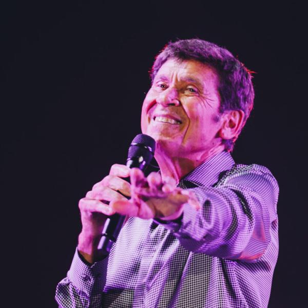 Gianni Morandi, lo sfogo del figlio dopo gli attacchi sui social: “Questo cognome non è stata un’agevolazione”