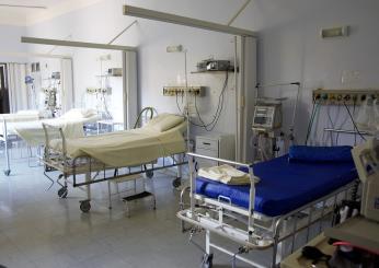 Sette ore in sala d’attesa per un intervento poi annullato: il calvario di una paziente oncologica all’ospedale San Giovanni di Roma