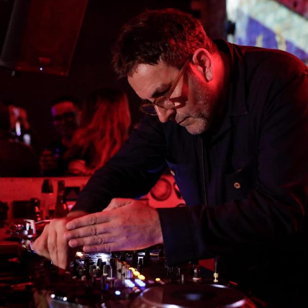 Morto Terry Hall cantante della band The Specials