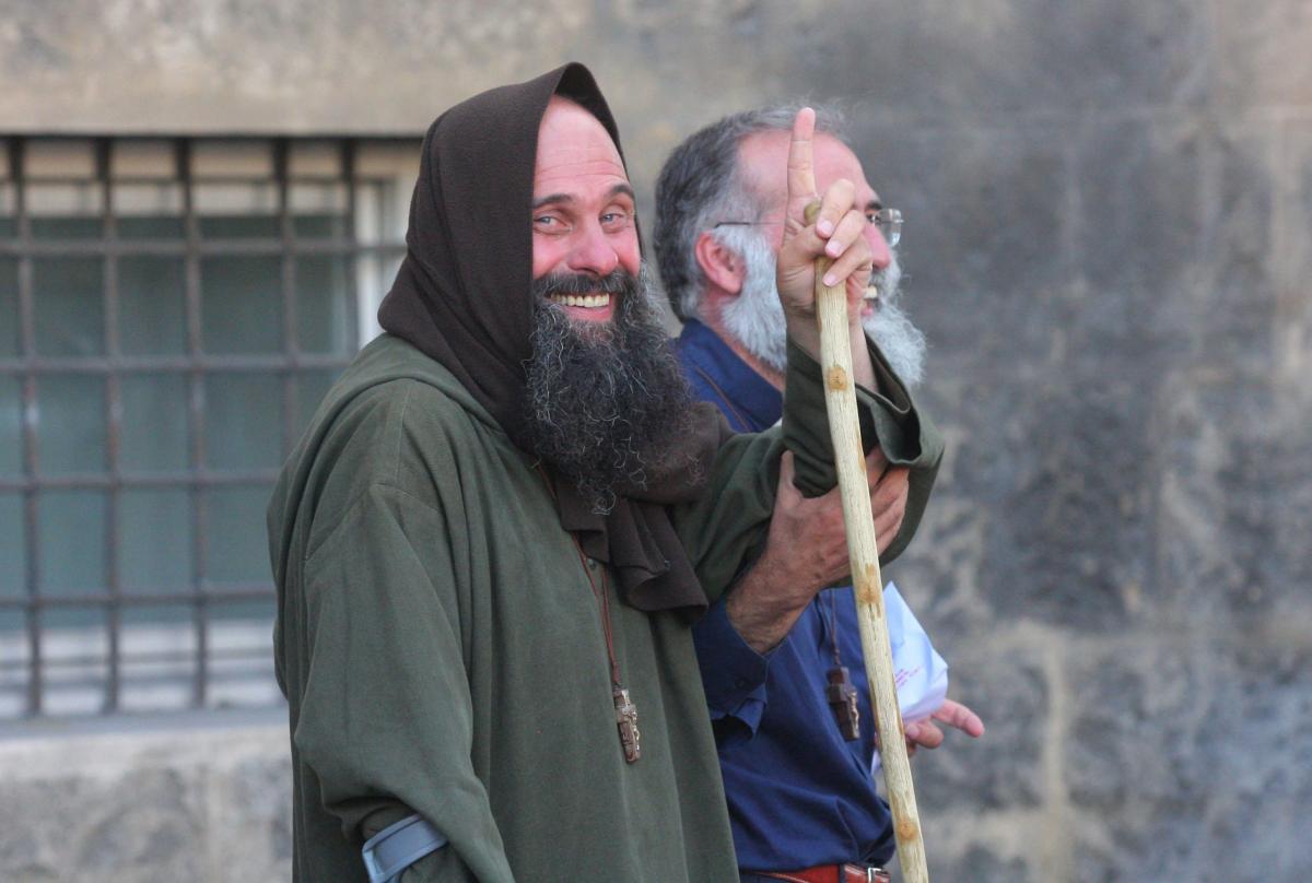 Addio a Biagio Conte, il missionario laico al servizio dei poveri. …