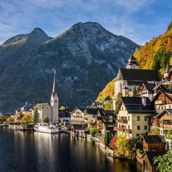 Che cosa vedere a Hallstatt, il paese di Fronzen europeo?