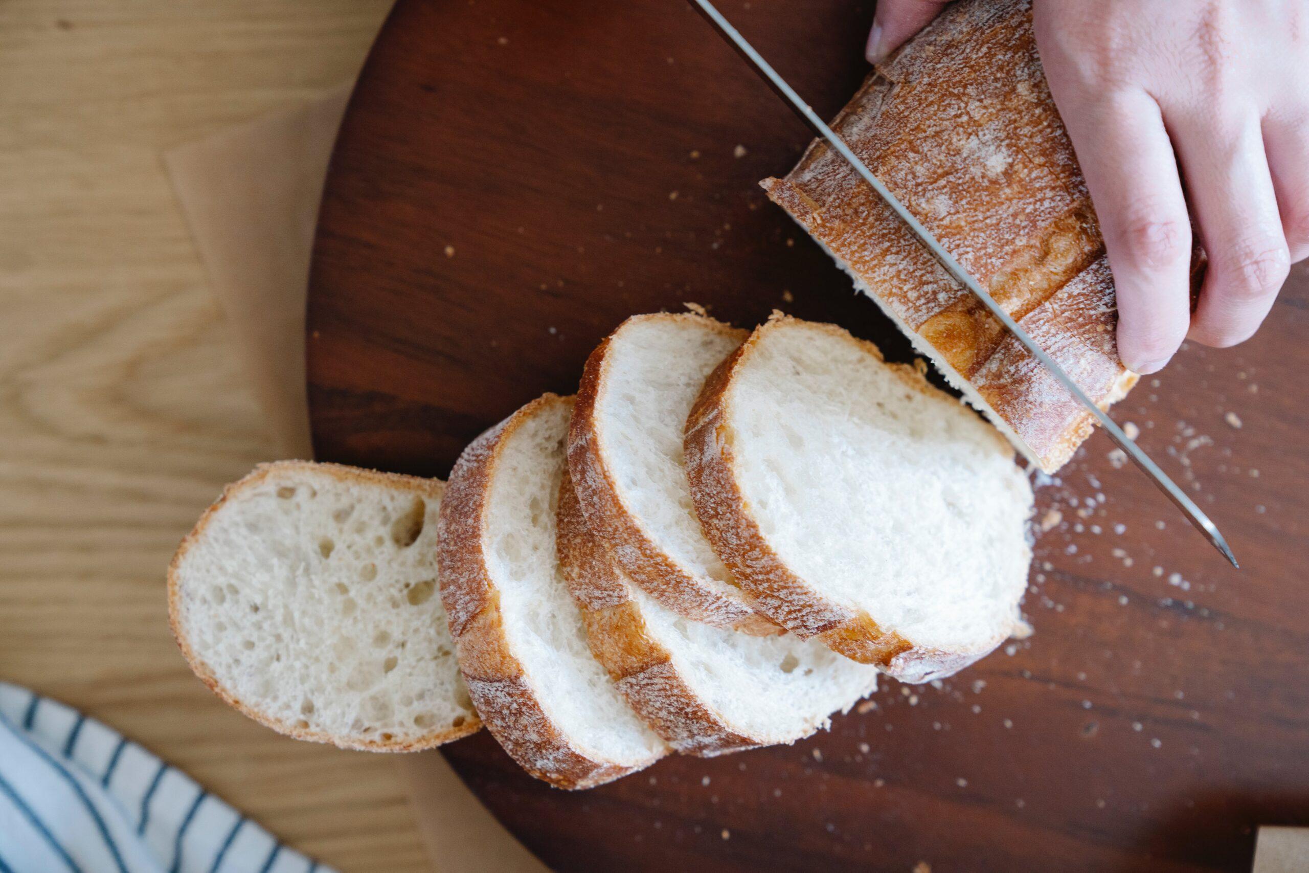 Addio allo spreco: la minestra di pane